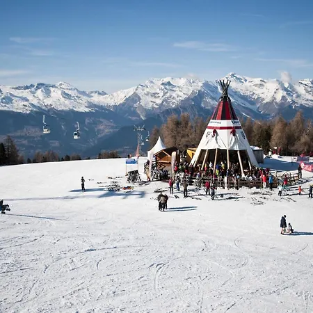 Pleasant With Balcony *